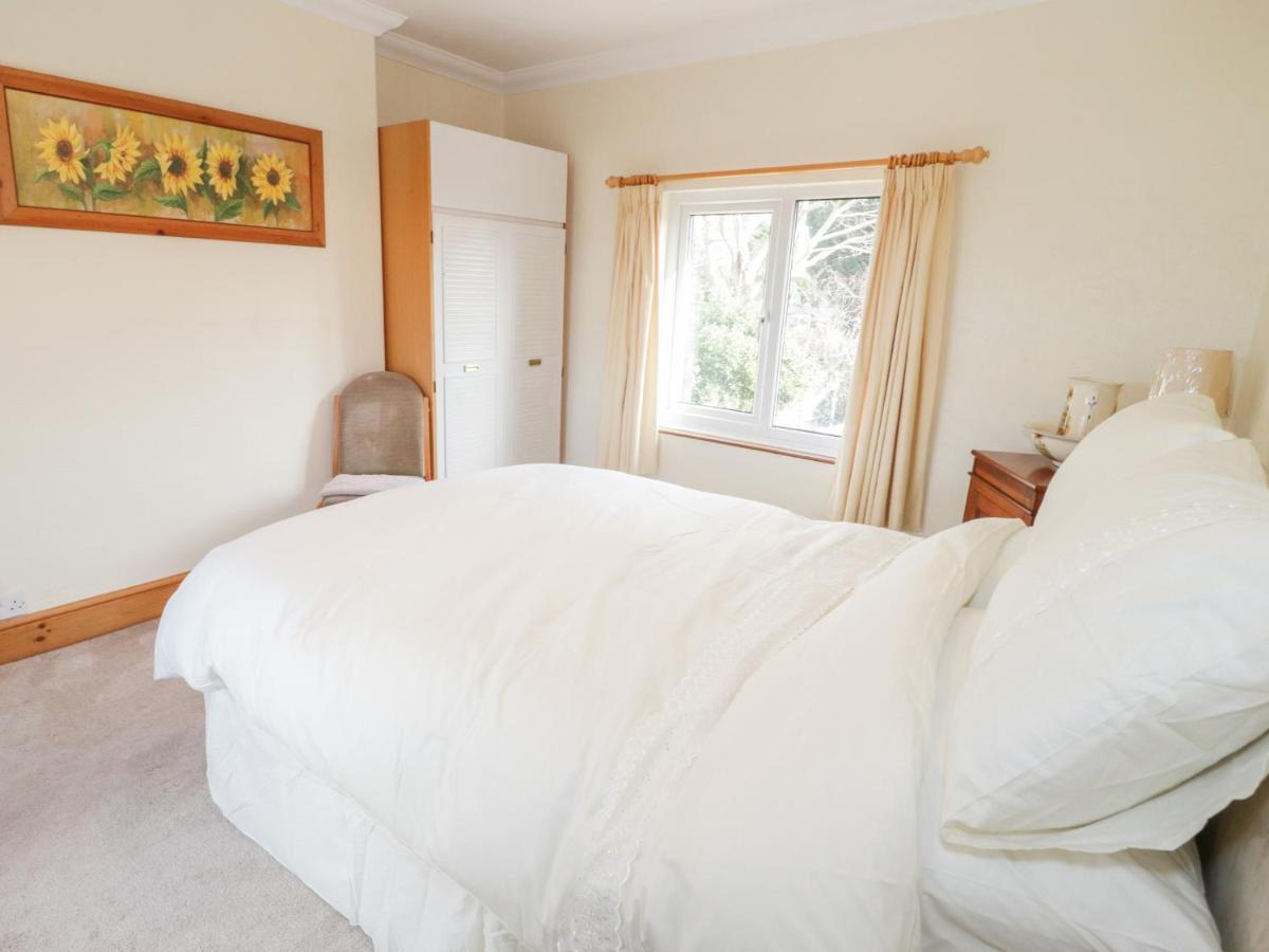 Jasmine Cottage Rhyl Bagian luar foto