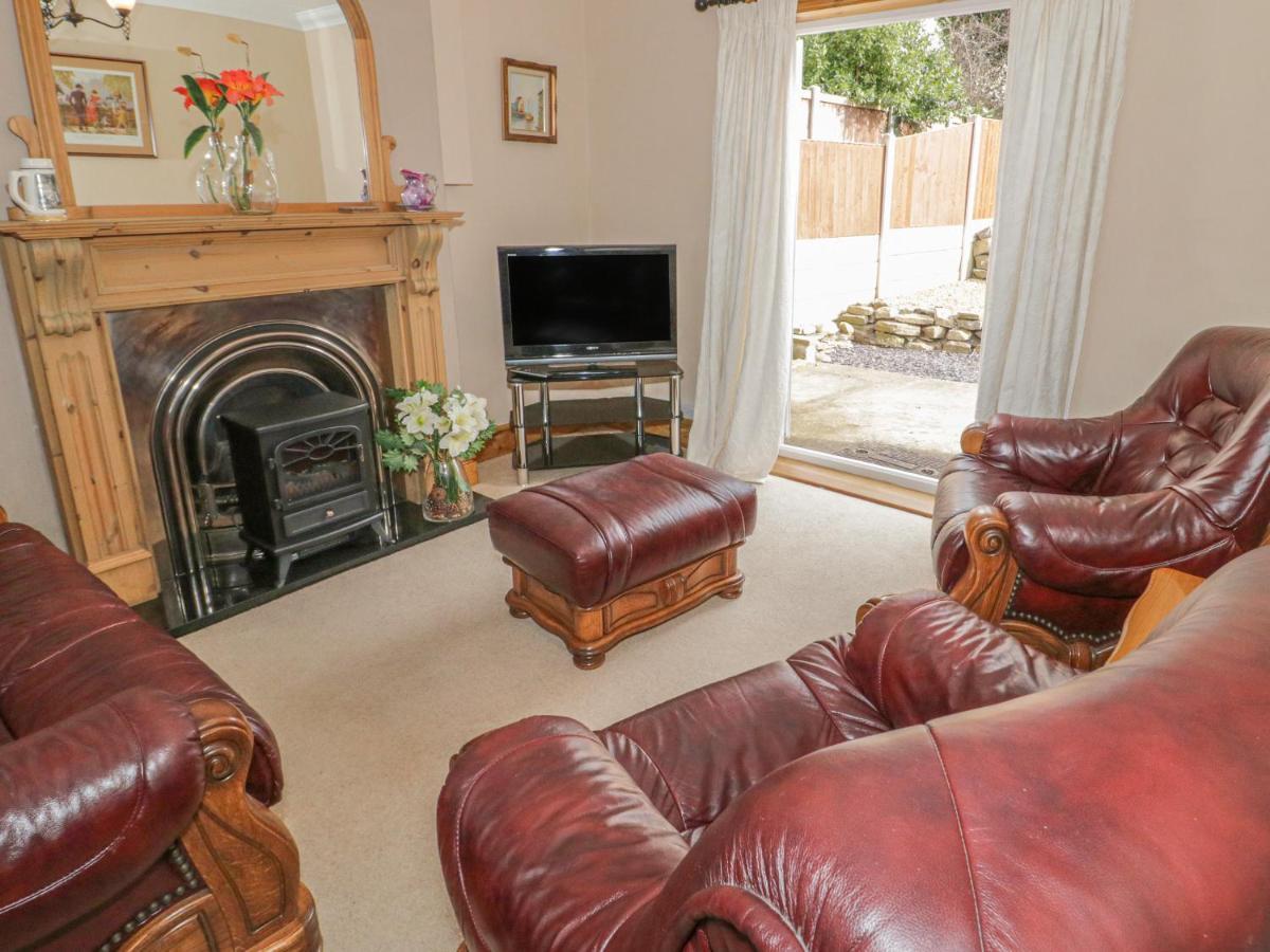 Jasmine Cottage Rhyl Bagian luar foto